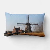 Molens in Nederlands landschap. Kussen (Voorkant)