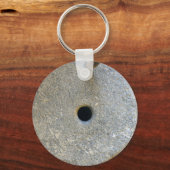 molensteen van meel of van steen, tarwebrood sleutelhanger (Voorkant)