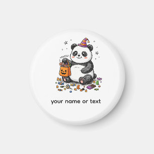 Mollige Halloweenpanda met snoepbuik en heksenkop Magneet