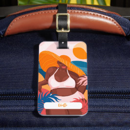 Mollige zwarte vrouw, klaar voor vakantie aan het bagagelabel
