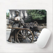 Molly Malone en Wheelbarrow Ireland Mousepad Muismat (Met muis)