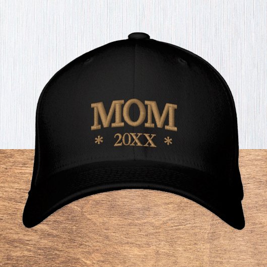 MOM 20XX embroidered baseball cap gold / white