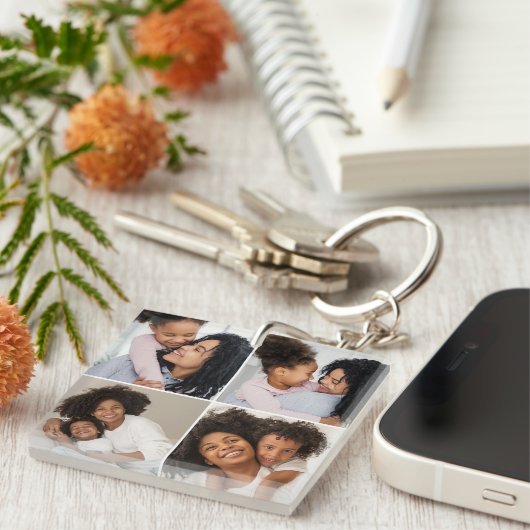 Mom and baby 4-Photo Collage Sleutelhanger (Voorkant Rechts)