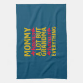Mom Art Grandma Knows Everything Theedoek (Verticaal)