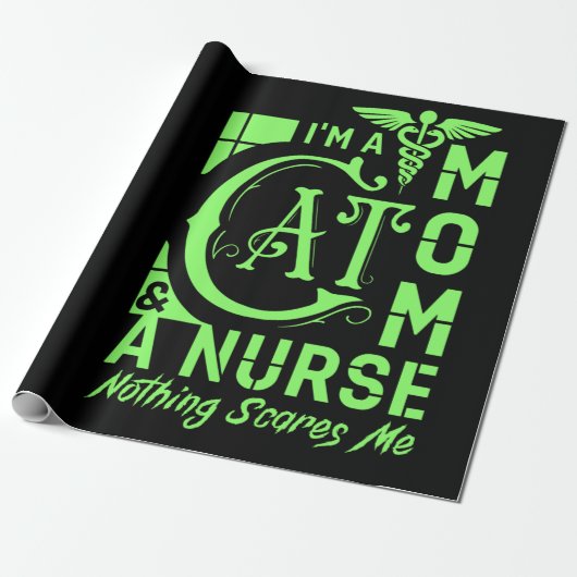 Mom Cat Nurse Cadeaupapier (Uitgerold)