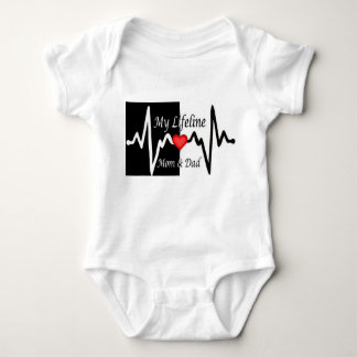 Mom & Dad 💗 Baby T-Shirt – Zoet, Zacht en Vol