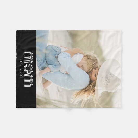 Mom Established Black Modern Retro Script Photo Fleece Deken (Voorkant (Horizontaal))