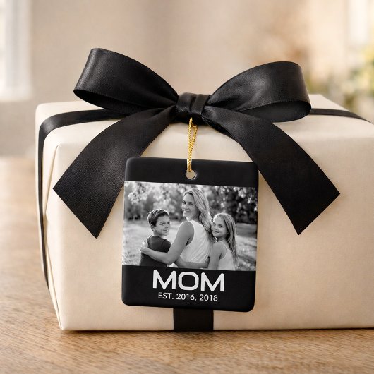 Mom Established Black White Script Photo Keramisch Ornament