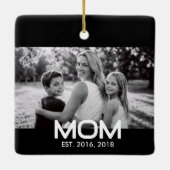 Mom Established Black White Script Photo Keramisch Ornament (Achterkant)