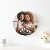 Mom Established Date White Script Custom Photo Grote Klok (Huis)