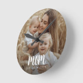 Mom Established Modern Minimal Script Photo Ronde Klok (Hoek)