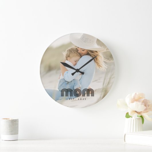 Mom Established Modern White Script Photo  Grote Klok (Huis)