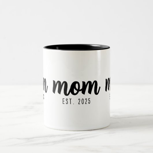 Mom Established New Mom Gift  Tweekleurige Koffiemok (Center)