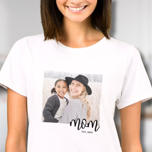 Mom Established Photo Gift T-shirt