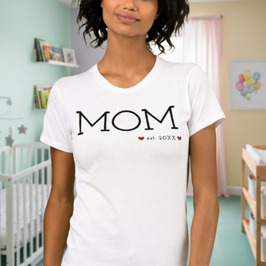 Mom Established Two Hearts Black Minimal T-shirt
