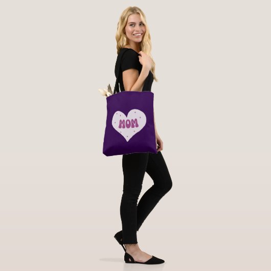 Mom Gift Heart Tote Bag (Op model)