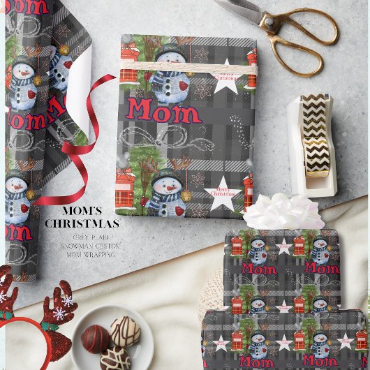 "Mom" Gray Plaid Snowman Christmas Wrapping Paper Cadeaupapier