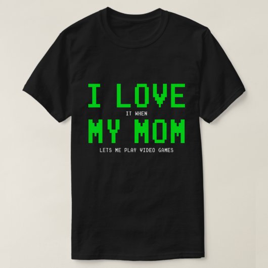 Mom Lets Me Game Shirt - Funny Gamer Gift Tee (Design voorkant)