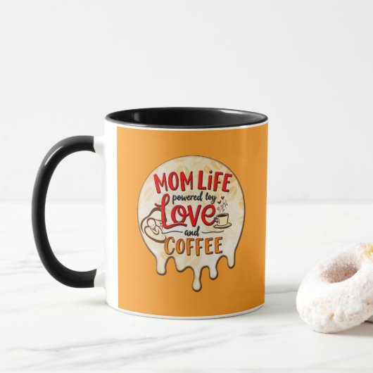 Mom Life Powered by Love and Coffee – Fun Design Mok (Met donut)