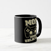 Mom Mode Unlocked Best Gamer Mom Son Video Game Mok (Voorkant rechts)