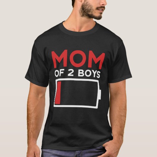 Mom of 2 Boys Mother's Day T-shirt (Voorkant)