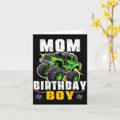 Mom Of The Birthday Boy Monster Truck Family Match Kaart (Gele Bloem)