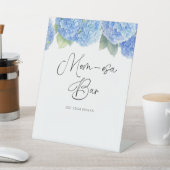 Mom-osa Bar Hydrangea Het is een Boy Baby shower Reclamebord Met Voetstuk (Insitu)