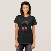 Mom Pit Crew  Messy Bun Race Track Flag Car Racing T-shirt (Voorkant volledig)