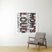 Mom’s Love Is Loud (In Silence) Wandkleed (In Situ (horizontaal))