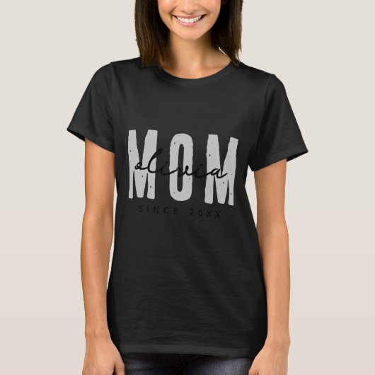 Mom Since 20xx Modern Simple Preppy T-shirt (Voorkant)