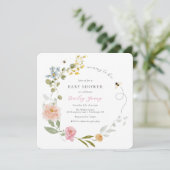 Mom to Bee Floral Baby shower Uitnodiging (Staand voorkant)