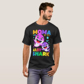 Moma van de Baby-vogelhaai Moma Shark Christm T-shirt (Voorkant volledig)