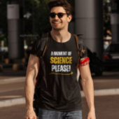 Moment of Science Grappige scheikundeleraar geel T-shirt