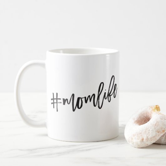 #MOMLIFE zwart minimaal script grappig citaat Koffiemok (Met donut)