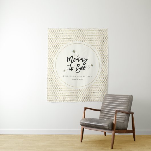 Mommy To Bee Baby Shower Wandkleed (In situ)