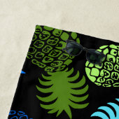 Momona Hawaiian Tropische ananas - Turq - Black Strandlaken (In situ)