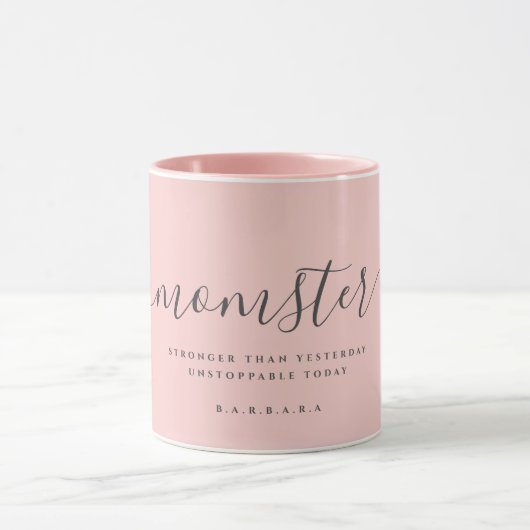 MOMSTER MOM LIFE STRONGER DAN GISTEREN KOFFIE MOK (Midden)