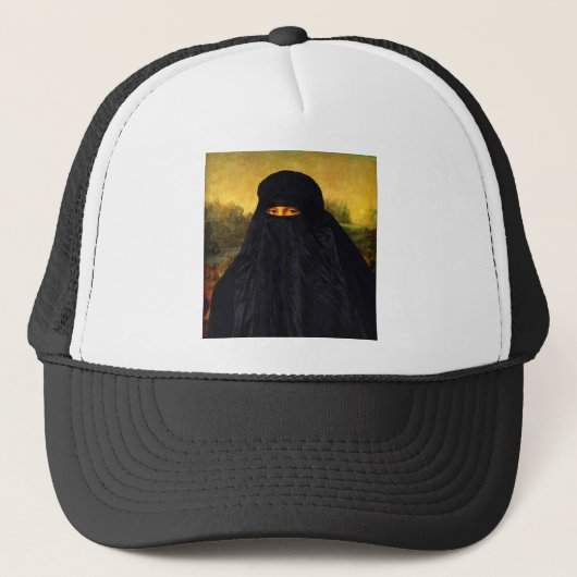 Mona Lisa Hidden Behind Burqa Trucker Pet (Voorkant)