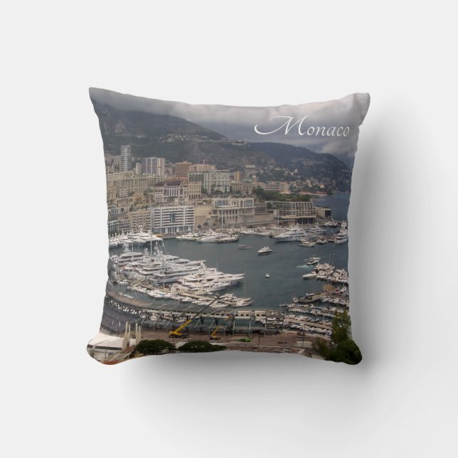 Monaco Haven met Luxe Jachten Landschap Kussen (Voorkant)