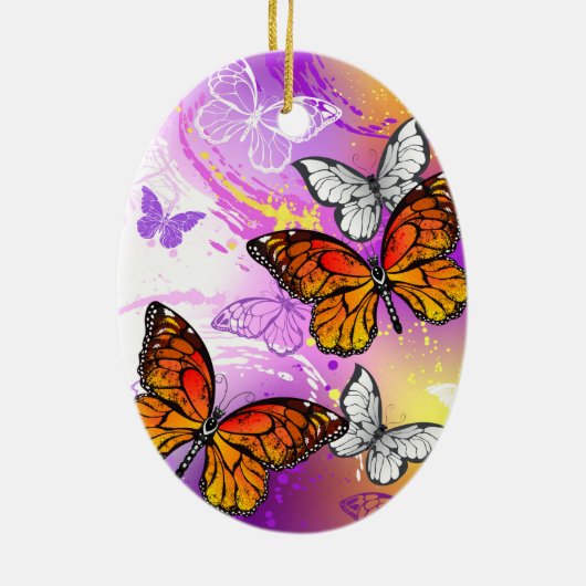 Monarch Butterflies op Paarse achtergrond Keramisch Ornament (Achterkant)