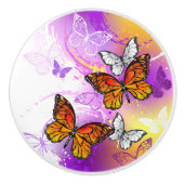 Monarch Butterflies op Paarse achtergrond Keramische Knop (Voorkant)