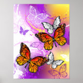 Monarch Butterflies op Paarse achtergrond Poster (Voorkant)