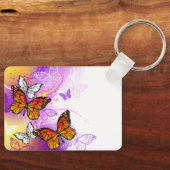 Monarch Butterflies op Paarse achtergrond Sleutelhanger (Voorkant)