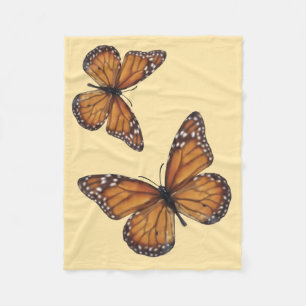 Monarch Butterflies op Peach Fleece Blanket