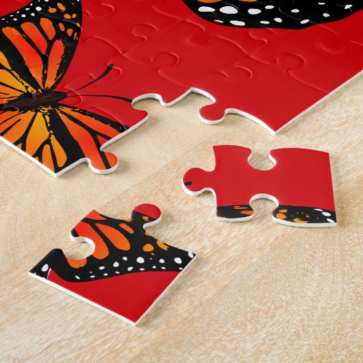 Monarch Butterflies op Red Legpuzzel (Zijkant)