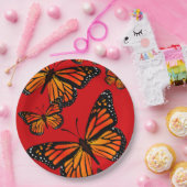 Monarch Butterflies op Red Papieren Bordje (Feest)