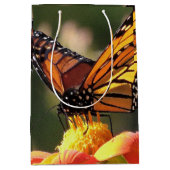 Monarch Butterflies Wildlife Flowers Floral Medium Cadeauzakje (Voorkant)