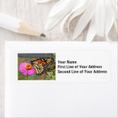 Monarch Butterfly Een roze zinnige innige Etiket (Insitu)