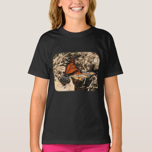 Monarch Butterfly on Leaf Kinder Natuur T-Shirt (Voorkant)