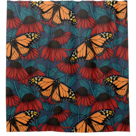 Monarch butterfly on red coneflowers douchegordijn (Voorkant)